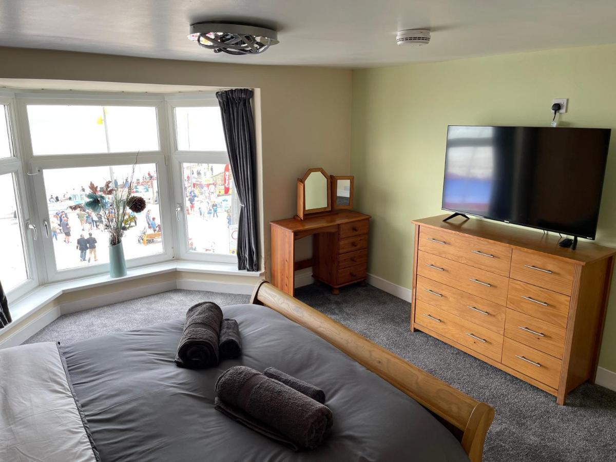 Harbour View Holiday Let - Entire 3 Bedroom Maisonette With Spectacular Harbour And Sea Front Views Sleeps 5 Bridlington Eksteriør billede